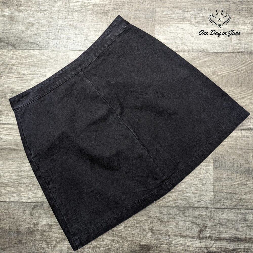 Francesca Button Fron Denim Mini Skirt Size M - Picture 5 of 5